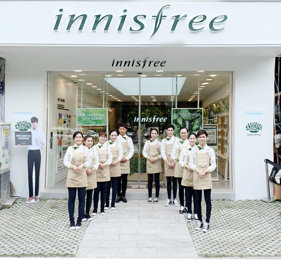 ベトナム進出（10月）